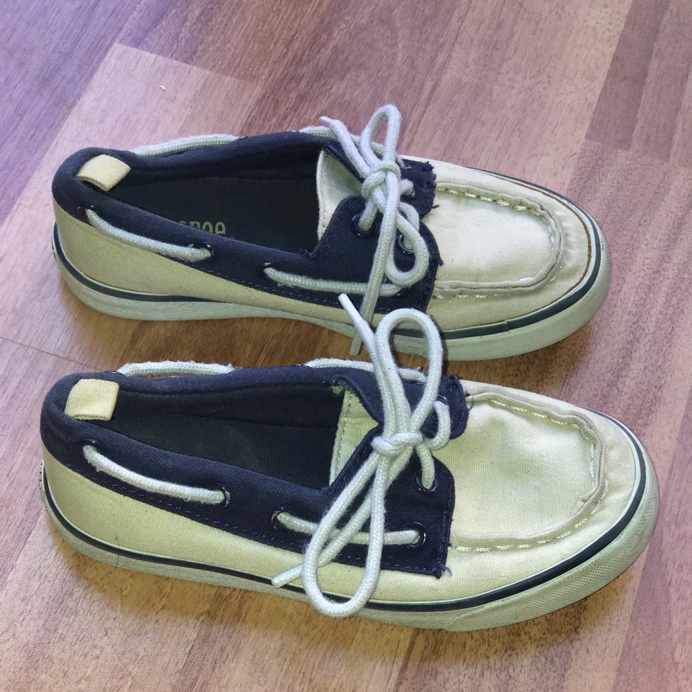Gymboree Canvas Boat Shoes